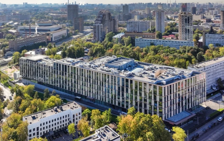 Владимир Ефимов: с 2020 года под кураторством Департамента гражданского строительства возвели 18 больничных корпусов