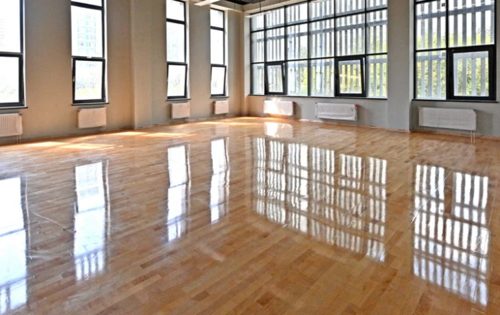 Предприниматель выкупил у города помещение в историческом здании на улице Щепкина