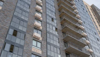 Жилой дом построят рядом со станцией метро «Технопарк» в рамках КРТ