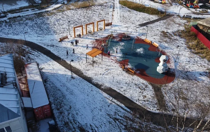 В поселке городского типа Ноглики Сахалинской области продолжится благоустройство парка «Застава»