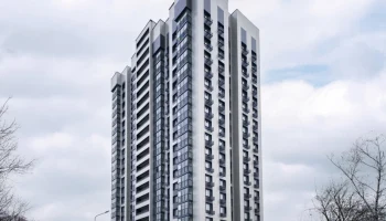 Почти 100 семей переехали в новостройку по программе реновации во 2-м Лихачевском переулке
