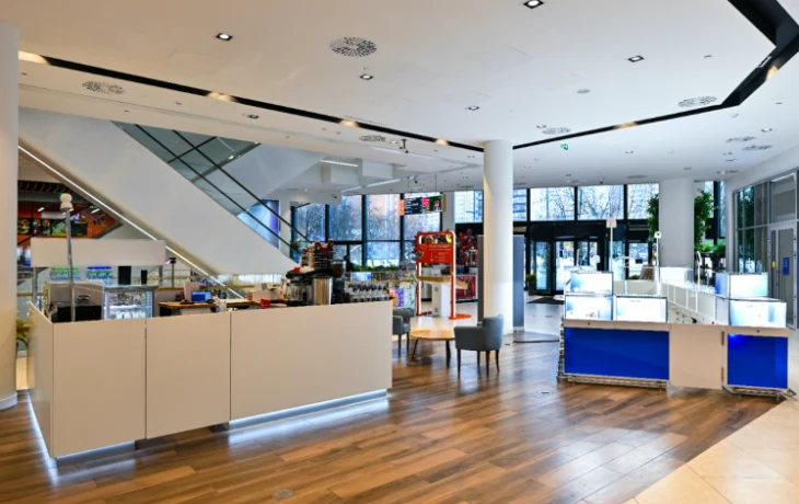 Владимир Ефимов: в Теплом Стане построят районный центр по программе КРТ Владимир Ефимов: в Теплом Стане построят районный центр по программе КРТ