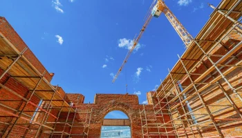 Сооружается наземная часть храма Архистратига Михаила и его чуда в Хонех в СВАО