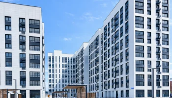 Владимир Ефимов: жилой комплекс по программе реновации в Южном Бутове передали под заселение