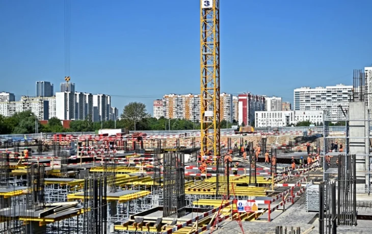 Участки в 16 районах столицы реорганизуют по опубликованным в июле проектам КРТ