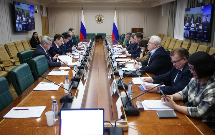 Вопросы повышения энергоэффективности в строительстве обсудили на круглом столе в Совете Федерации