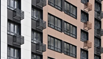 На улице Летчика Бабушкина появится дом по программе реновации