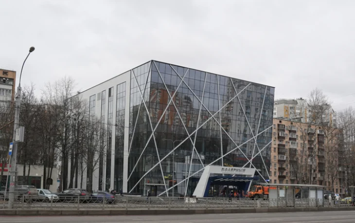 Культурно-досуговый центр с необычным фасадом появился в районе Южное Медведково