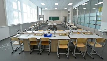 Закончена реконструкция школы в районе Бекасово