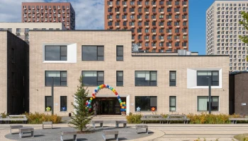 Детский сад с бассейном построили в районе Крюково