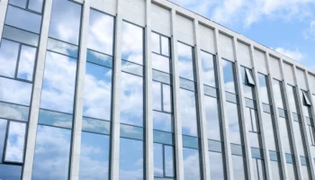 Комплекс с офисами, отделениями банков и магазинами построят в районе Солнцево по проекту КРТ