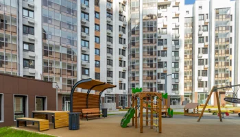 Москвичи из 95 районов приступили к переселению по программе реновации