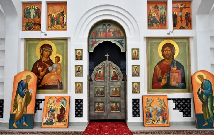 В храме Иоанна Предтечи в Северном установили иконостас