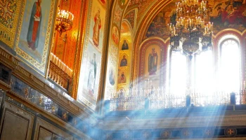 На юге Москвы строят шесть православных храмов
