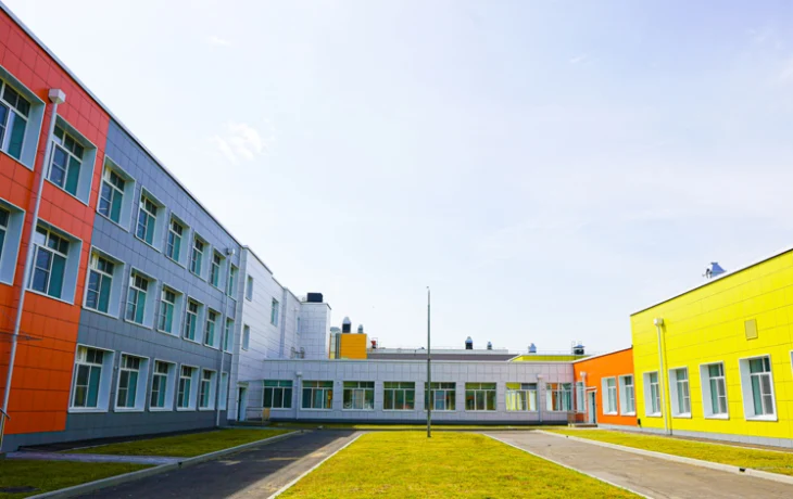 Завершена реконструкция здания школы № 2075 со строительством нового корпуса в Красной Пахре