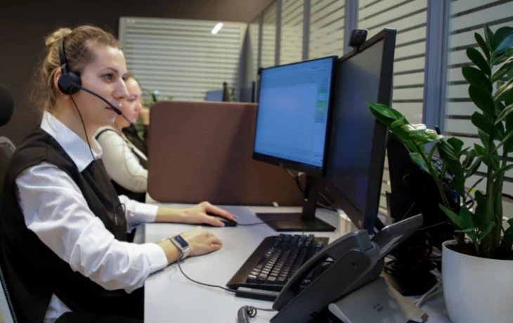 Владимир Ефимов: более 44 тысяч обращений обработали специалисты ЕКЦ в 2025 году