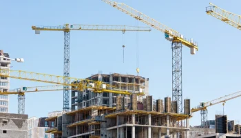 Почти 10 млн кв. м жилья по реновации построят в столице в рамках КРТ