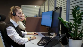 Специалисты ЕКЦ провели свыше 1 тыс. консультаций о правилах строительства