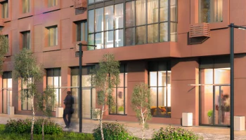 Возводится монолит наземной части дома по реновации на улице Судакова