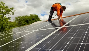 Вьетнам переведет 10% домохозяйств и госучреждений на солнечную энергию