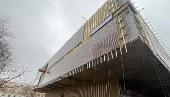 Фасадные работы в новом здании Государственного исторического музея в Москве завершены более чем наполовину