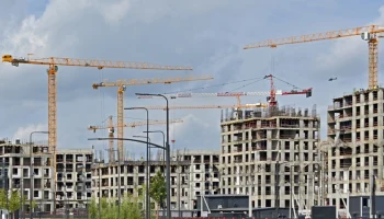 Жилье, школы и детские сады построят на юге столицы по программе КРТ