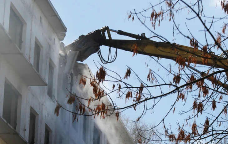 20 старых домов снесли в ЦАО в рамках программы реновации