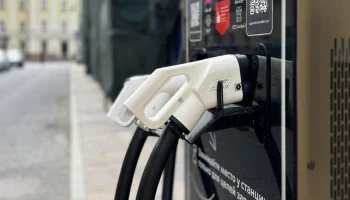 Зарядки для электромобилей установят еще на 11 автозаправочных станциях столицы