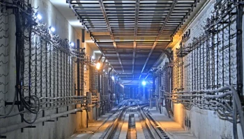 Владимир Ефимов: тысячи рабочих продолжают строить станции метро в новогодние праздники