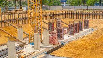 Стартовала разработка котлована на площадке реновации в районе Измайлово