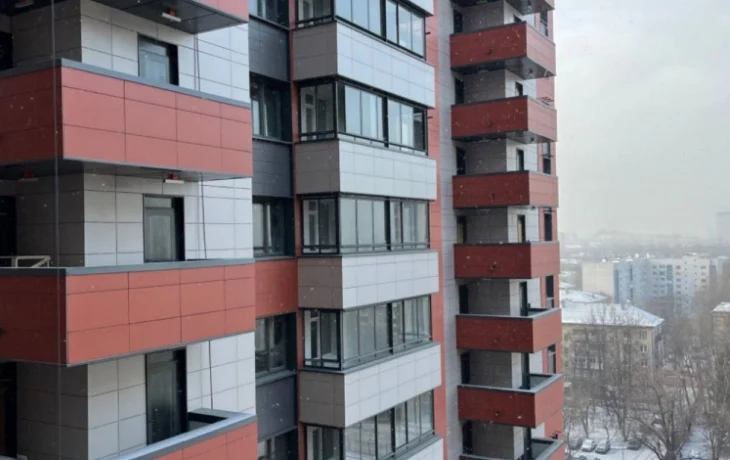 В паркинге проблемного ЖК «Терлецкий парк» завершена заливка полов полимерным покрытием