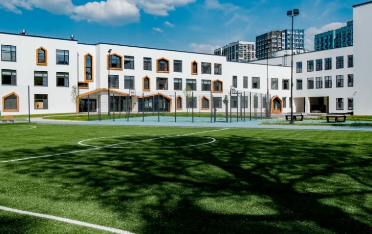 Собянин: 1 сентября в Коммунарке откроется учебный комплекс на 1625 мест