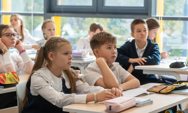 Школьникам показали возможности искусственного интеллекта в создании комфортной городской среды Школьникам показали возможности искусственного интеллекта в создании комфортной городской среды