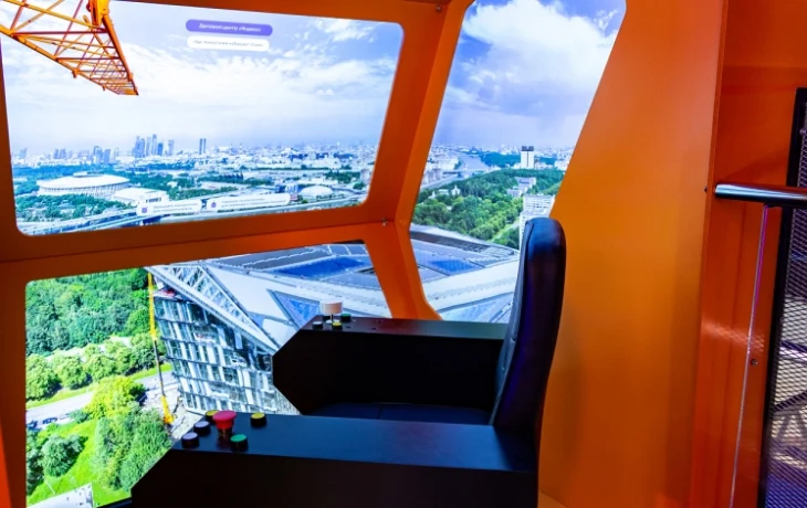 На выставке «Та самая Москва» представлен симулятор башенного крана