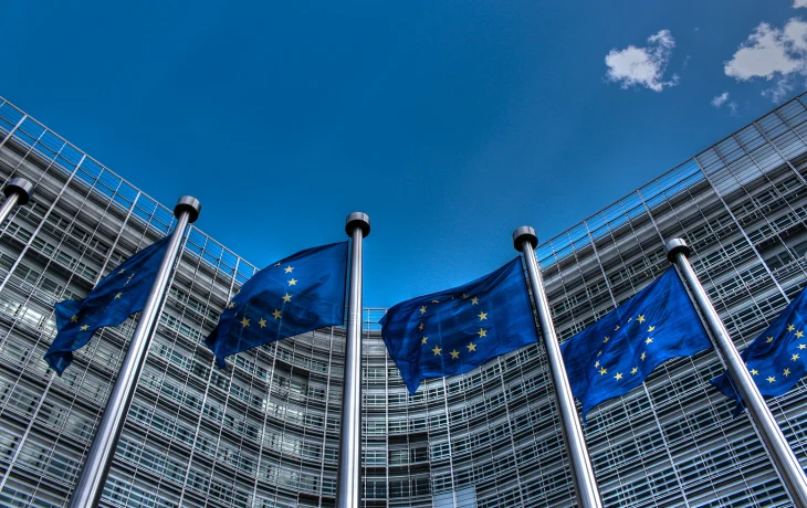 Еврокомиссия предложит странам ЕС сократить выбросы на 90% к 2040 году