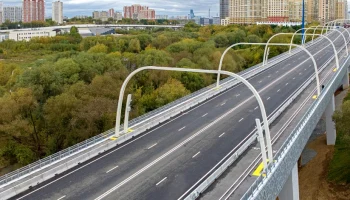 Более 6 км дорог построили и реконструировали при продлении Мосфильмовской улицы