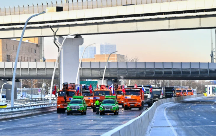 Владимир Ефимов: на путепроводе в СВАО проводят эксперимент по повышению прочности дорог Владимир Ефимов: на путепроводе в СВАО проводят эксперимент по повышению прочности дорог