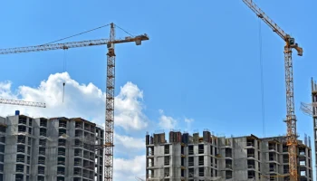 Собянин: в Москве построят более 8,5 млн кв. м жилья по реновации за три года