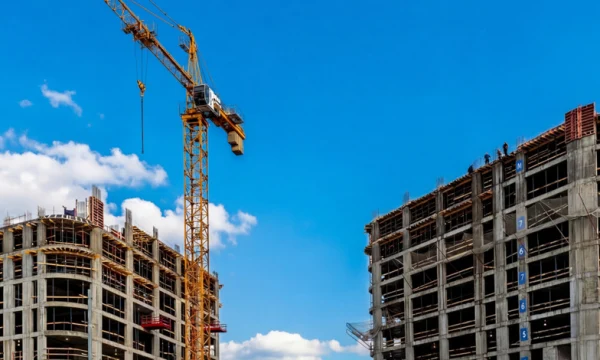 Владимир Ефимов: на улице Маршала Воробьева появятся жилые дома и учебно-воспитательный комплекс в рамках программы КРТ Владимир Ефимов: на улице Маршала Воробьева появятся жилые дома и учебно-воспитательный комплекс в рамках программы КРТ